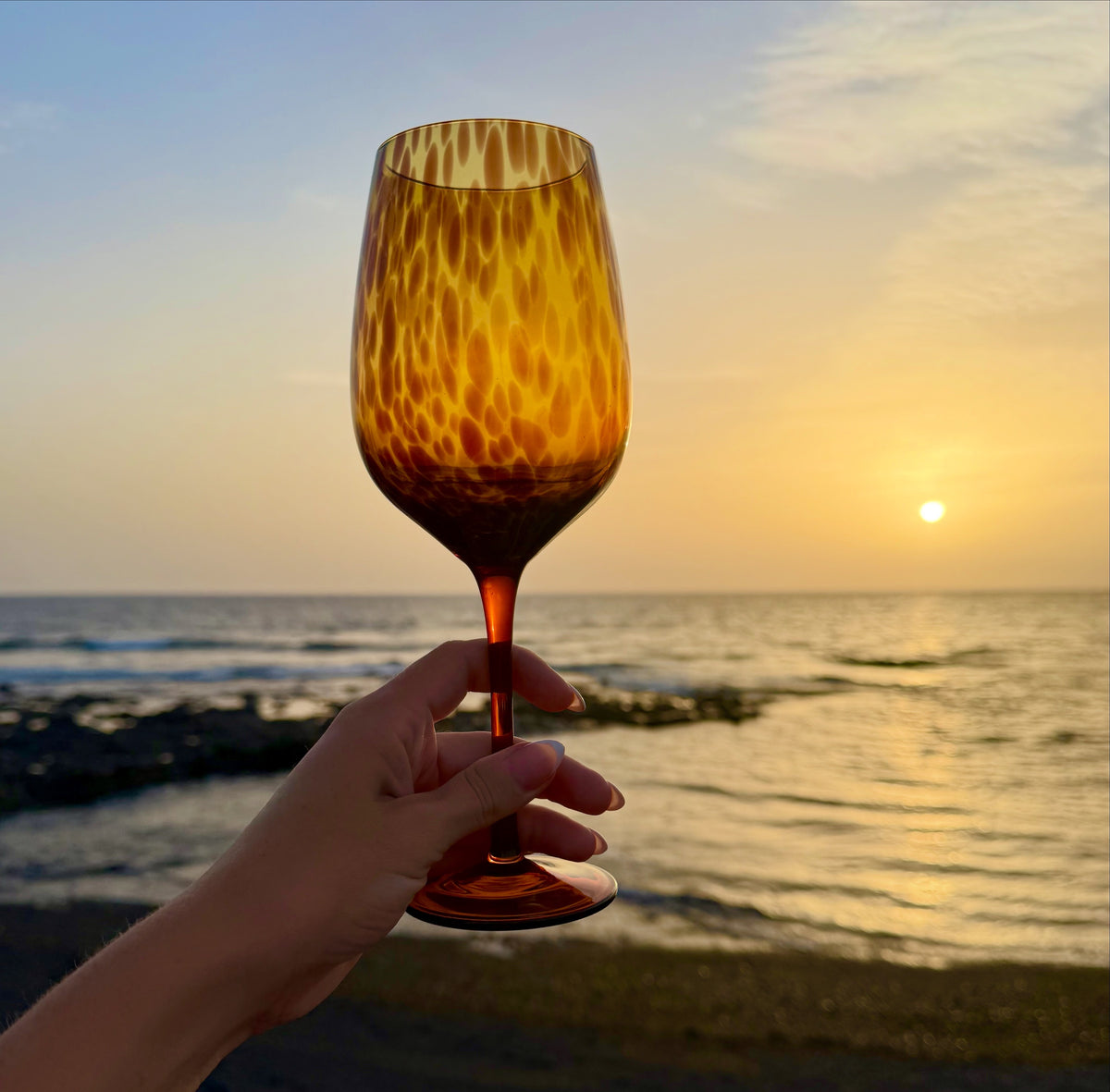 Coralia Tortoiseshell Wine Glass