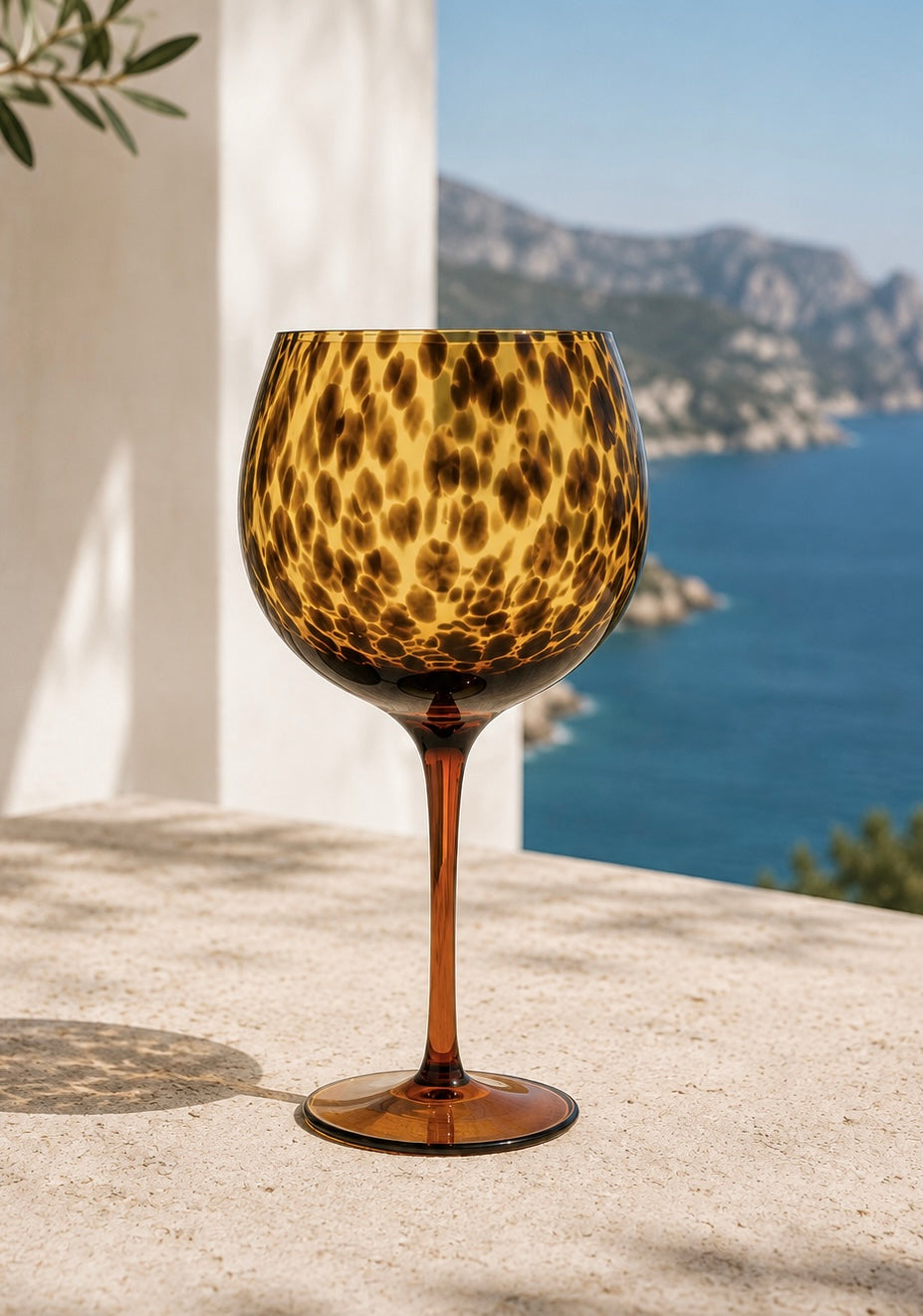 Coralia Tortoiseshell Wine Glass