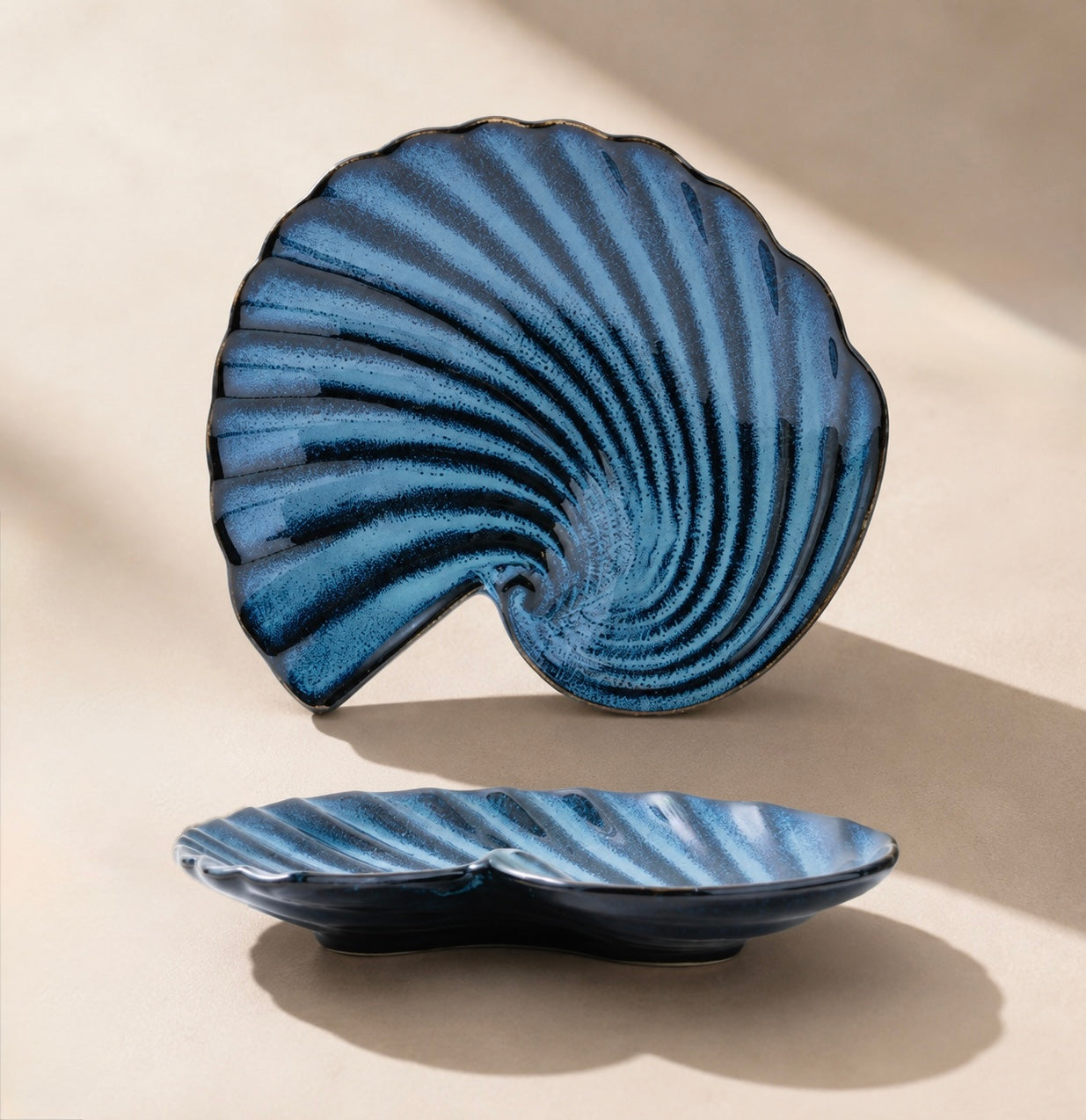 Coralia Serving Plate