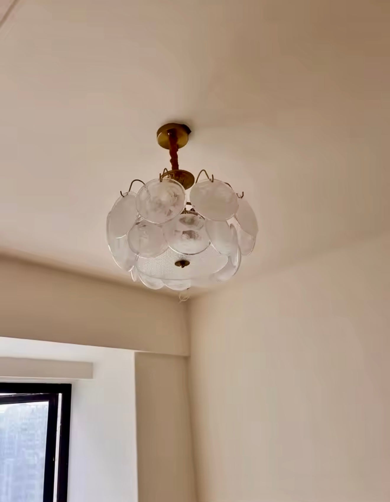 Coralia Handgefertigte Deckenleuchte aus Murano-inspiriertem Glas
