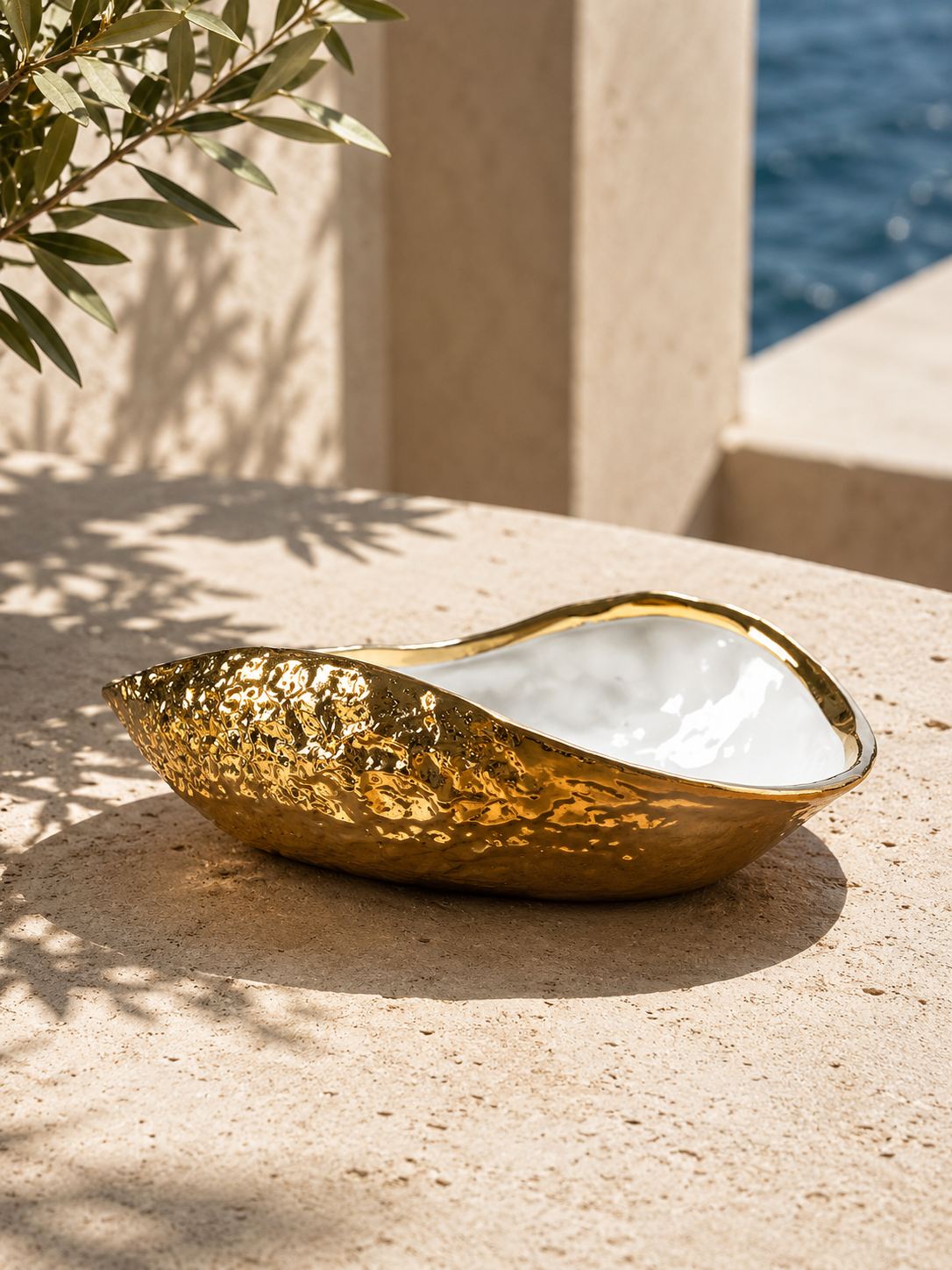 Coralia Gold Shell Plate